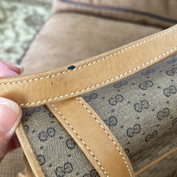 Vintage Gucci handbag - Picture 16 of 17